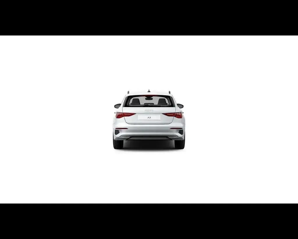 Usata Audi A3 Advanced 116 CV (85 kW) 2024 Bianco Berlina