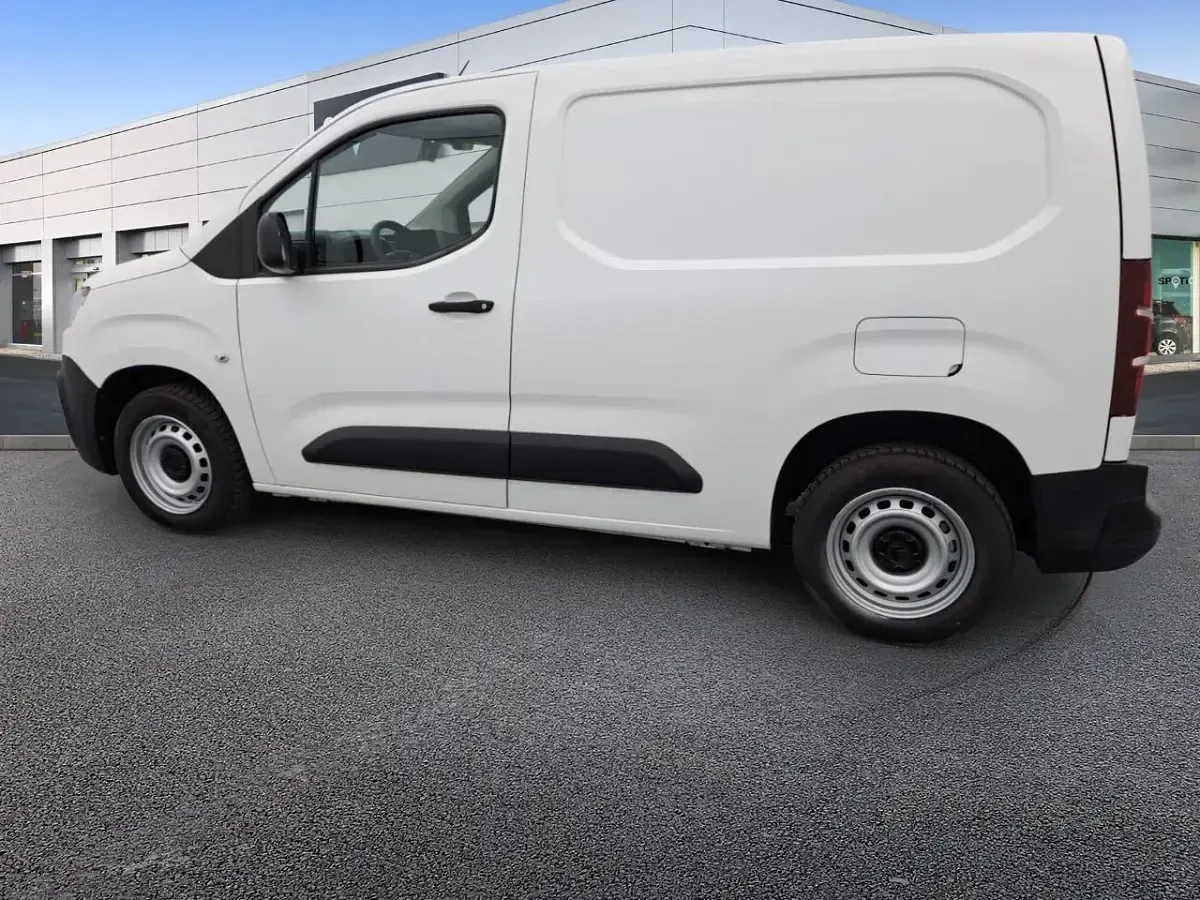 Usata Citroën Berlingo 102 CV (75 kW) 2021 Bianco Monovolume