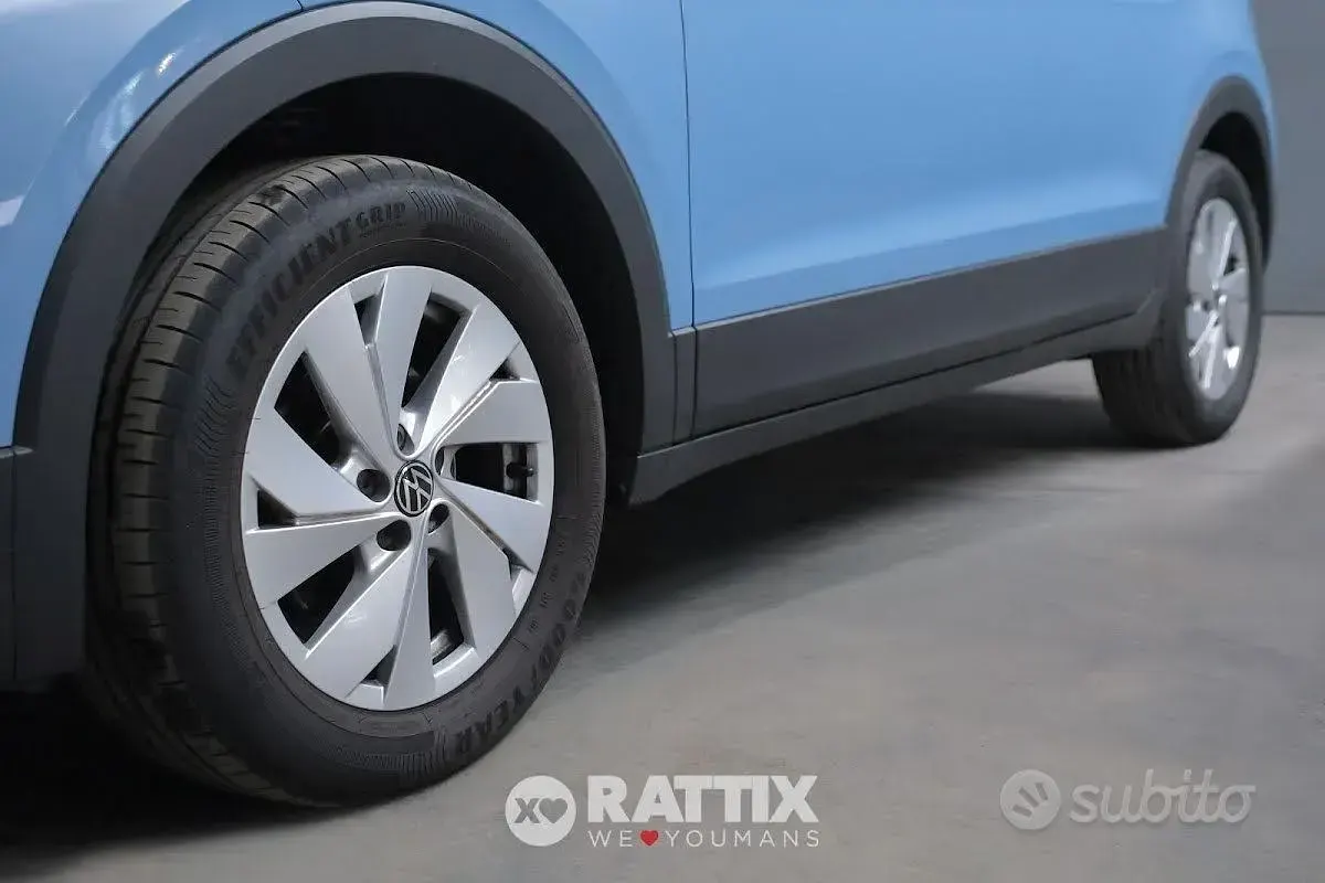 Usata VW T-Cross Life 95 CV (69 kW) 2024 Clear blue SUV