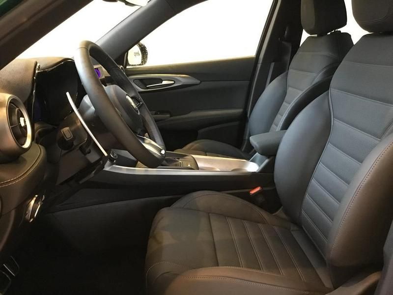 Usata Alfa Romeo Tonale Veloce 131 CV (96 kW) 2024 Bianco SUV