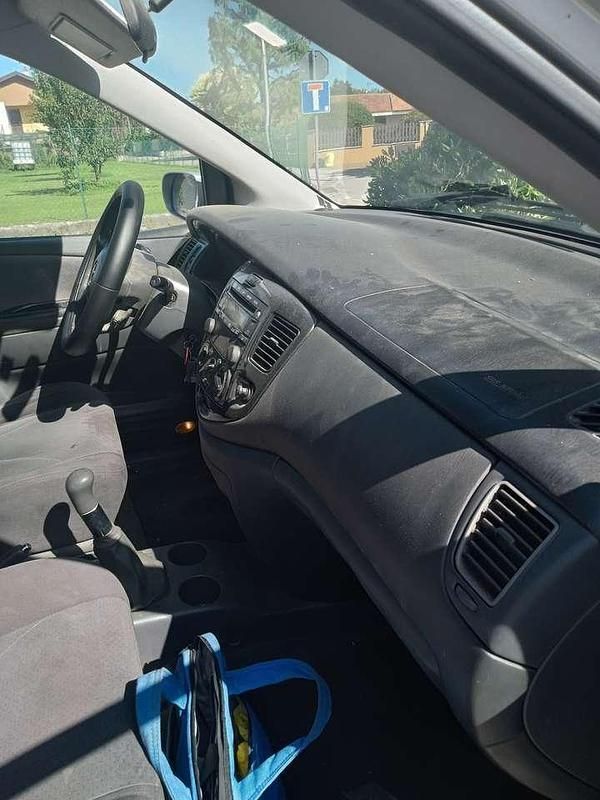 Usata Mazda MPV 136 CV (100 kW) 2003 Grigio Monovolume