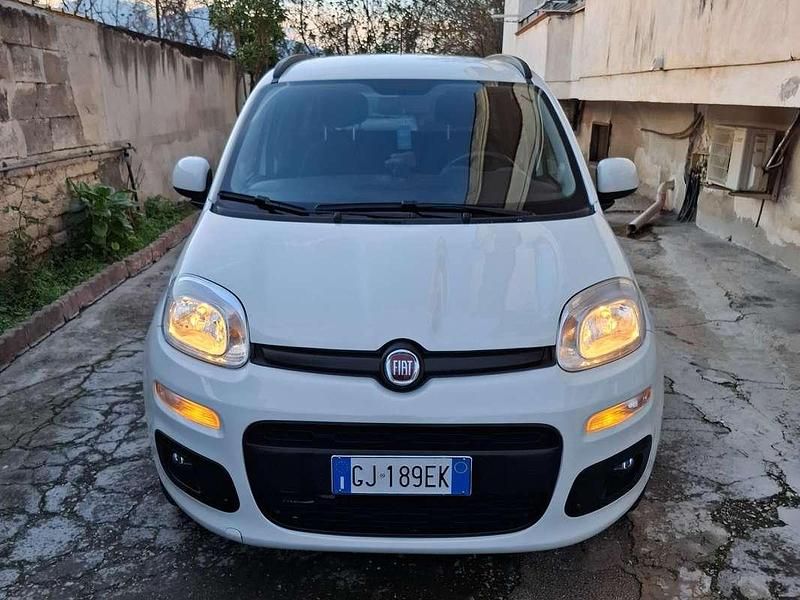Usata Fiat Panda Lounge 80 CV (58 kW) 2022 Bianco Utilitaria