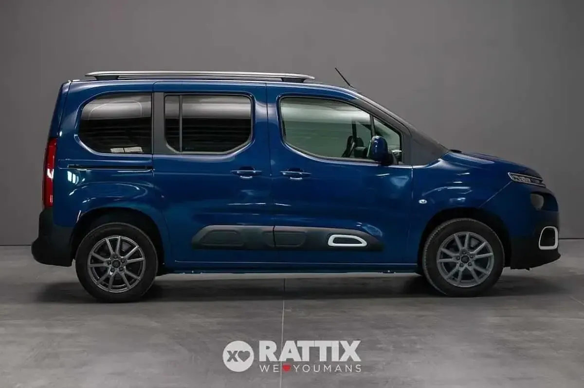 Usata Citroën Berlingo Live 131 CV (96 kW) 2020 Blu Monovolume