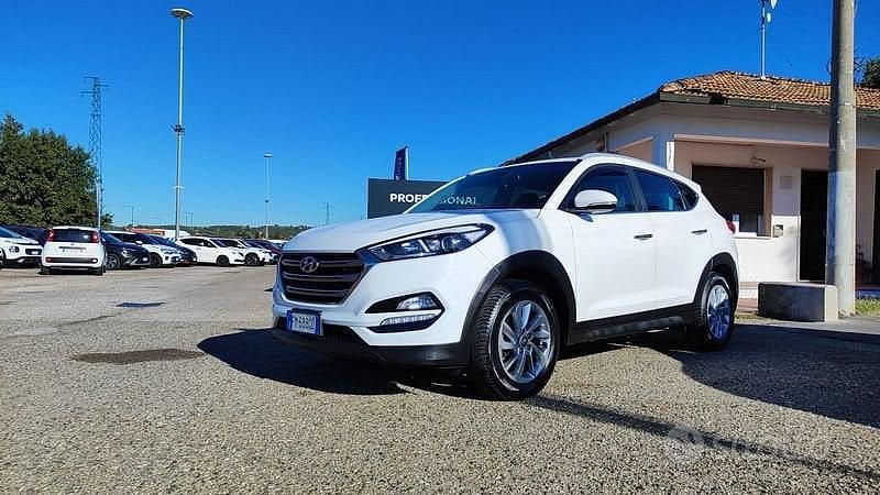 Bianco Usata 2017 Hyundai Tucson Xpossible SUV | 12.900 € (Ottimo prezzo) - Immagine 1/4