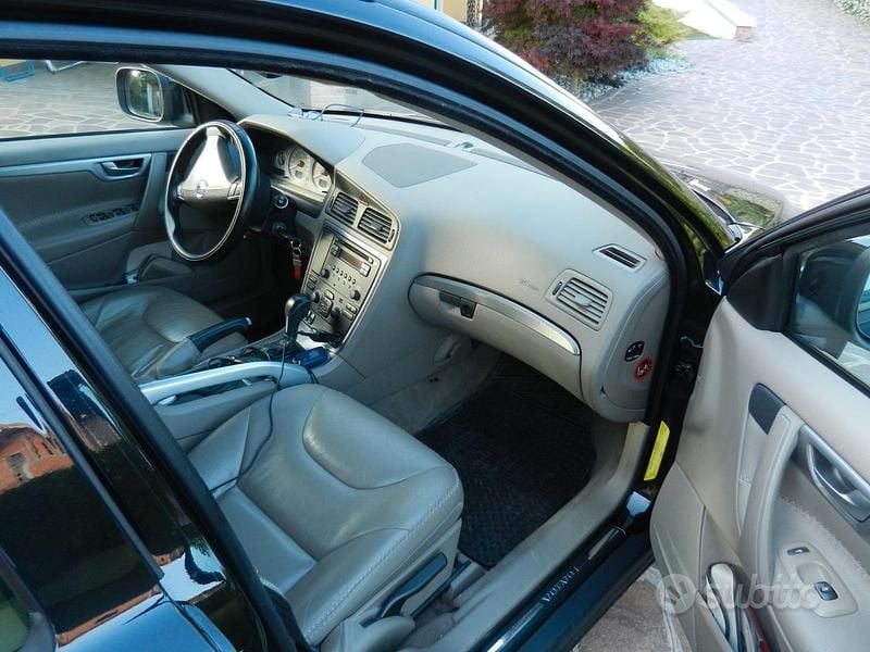 Usata Volvo XC70 185 CV (136 kW) 2007 Station wagon