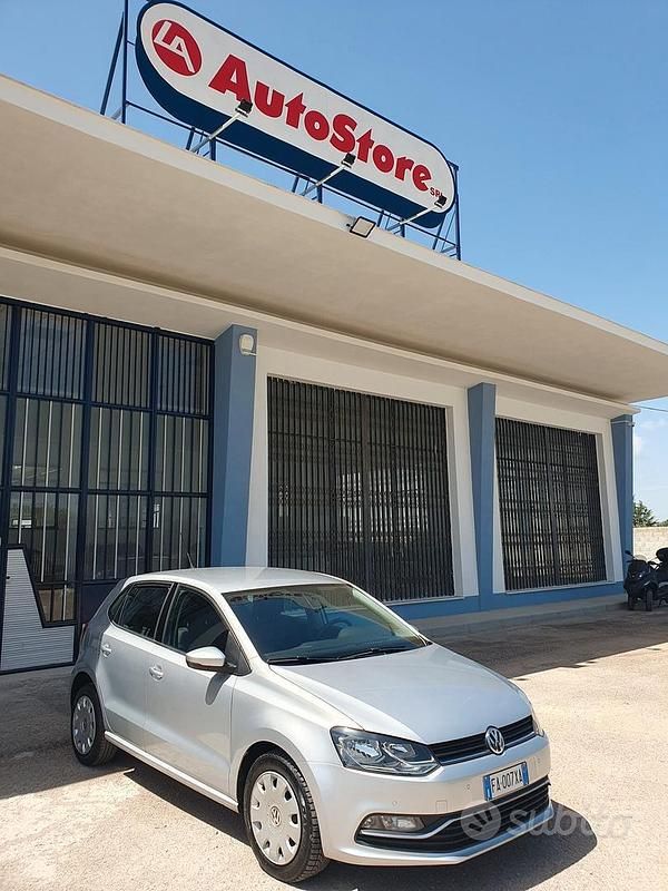 Usata VW Polo Comfortline 90 CV (66 kW) 2015 Bianco Berlina
