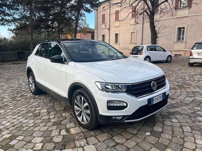 Usata VW T-Roc Style 116 CV (85 kW) 2018 Bianco SUV