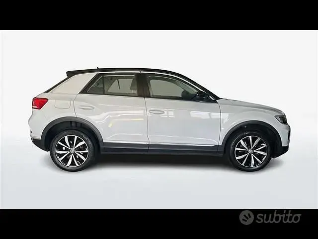 Usata VW T-Roc Style 116 CV (85 kW) 2020 Grigio SUV