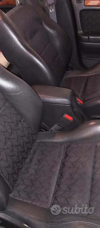 Usata Rover 400 122 CV (89 kW) 1995 Verde Berlina