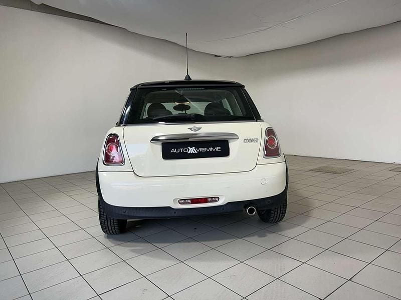 Usado Mini Cooper 122 HP (89 kW) 2012 Bege Citadino