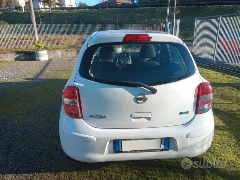Usata Nissan Micra 80 CV (58 kW) 2011 Bianco Utilitaria