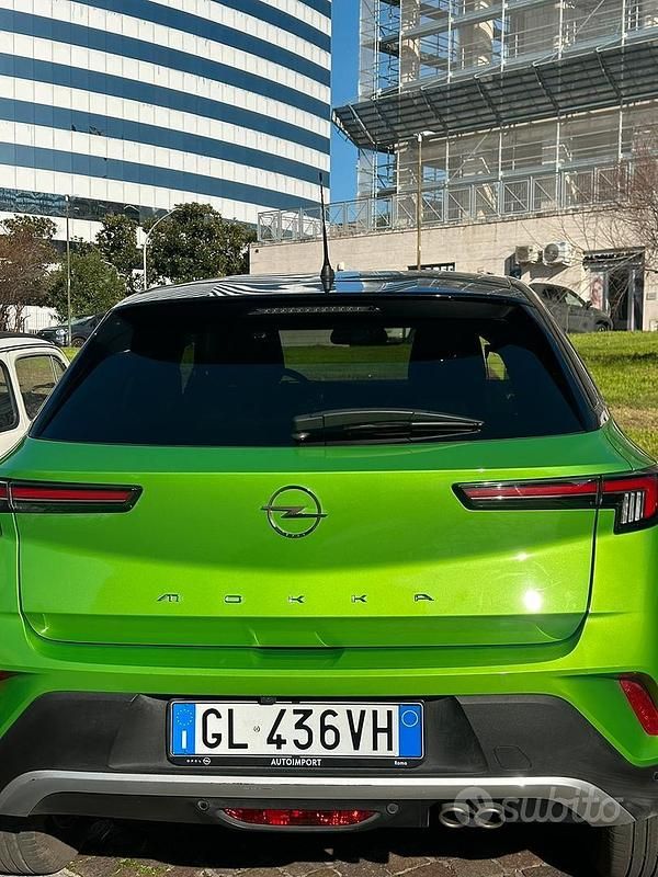 Usata Opel Mokka Elegance 130 CV (95 kW) 2022 Verde SUV