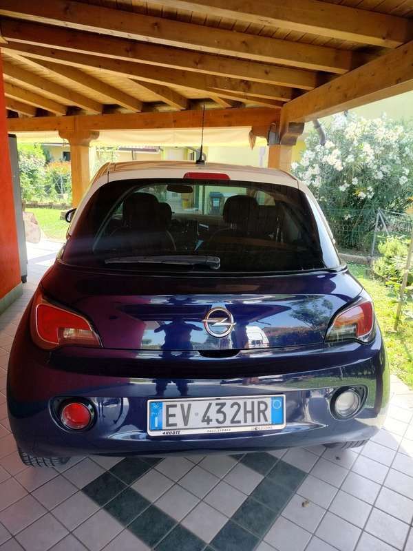 Usata 2014 Opel Adam Due volumi | 4600 € (Buon prezzo) - Immagine 1/4