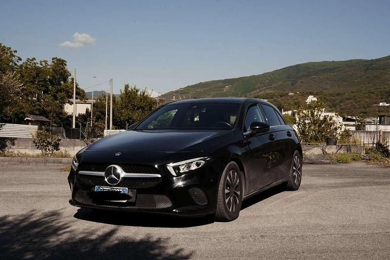 Usata Mercedes A180 116 CV (85 kW) 2021 Berlina