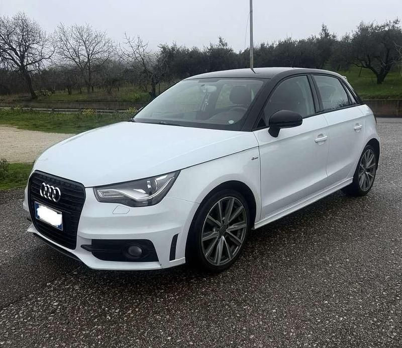 Usata Audi A1 Sportback S-Line 90 CV (66 kW) 2013 Utilitaria
