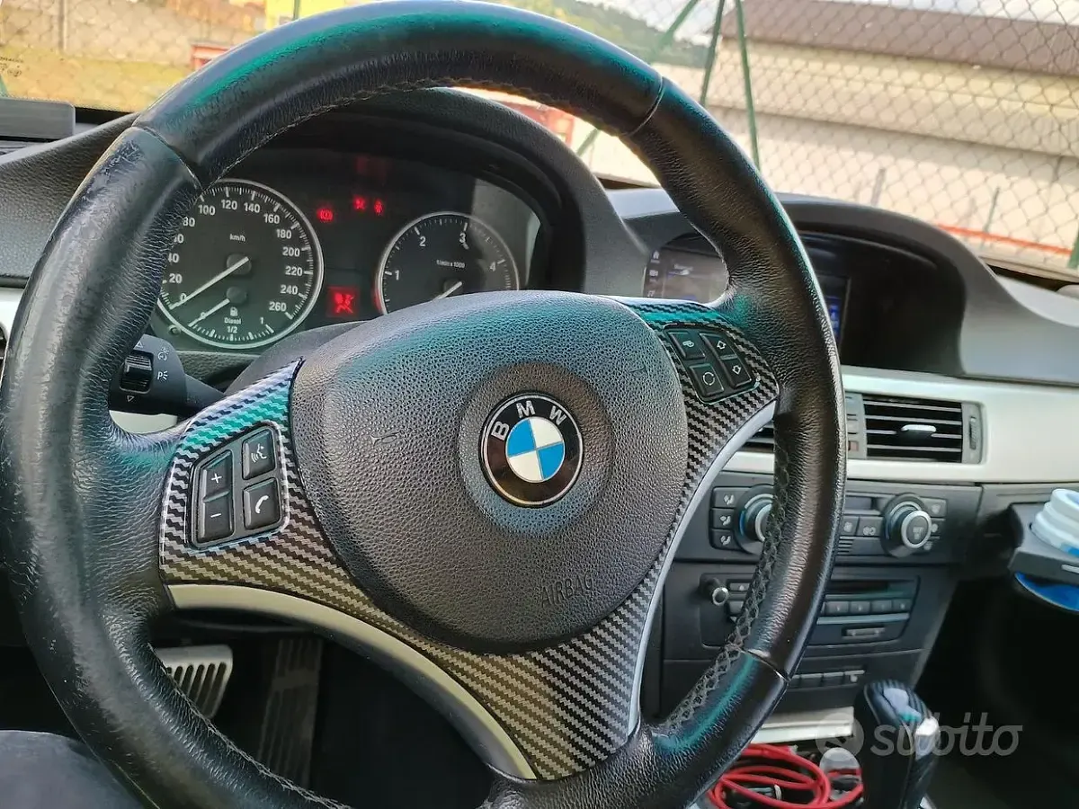 Usata BMW 320 177 CV (130 kW) 2008 Nero Station wagon