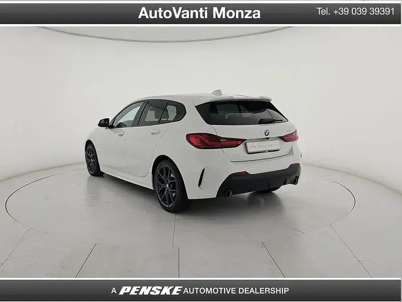 Usata BMW 118 M Sport 150 CV (110 kW) 2023 Bianco Utilitaria