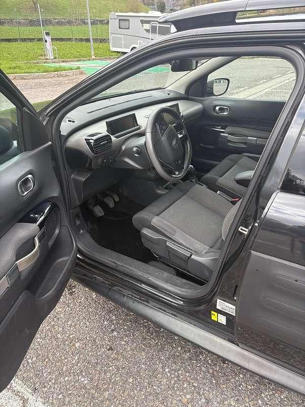Usata Citroën C4 Shine 99 CV (72 kW) 2015 Nero SUV