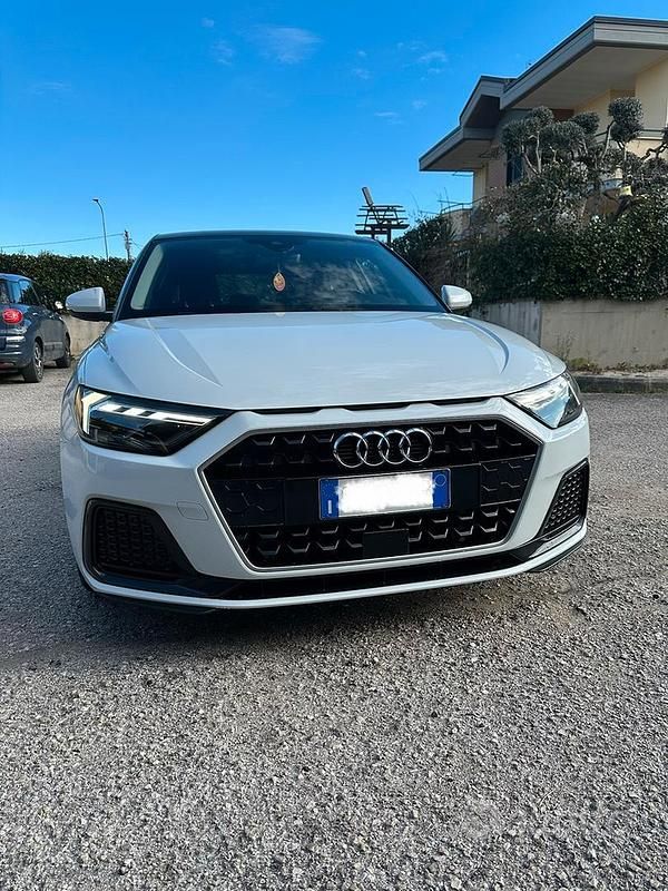 Usata Audi A1 Sportback Admired 116 CV (85 kW) 2019 Bianco Utilitaria