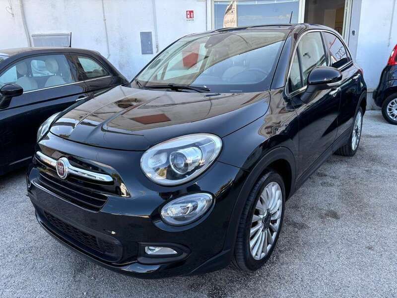 Usata Fiat 500X Lounge 120 CV (88 kW) 2015 Nero SUV