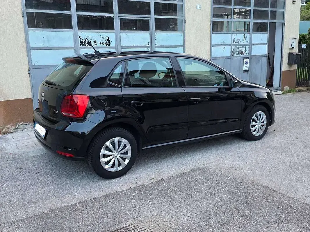 Usata VW Polo 75 CV (55 kW) 2016 Nero Berlina