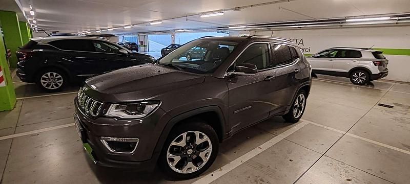 Usata Jeep Compass Limited 120 CV (88 kW) 2019 Grigio SUV
