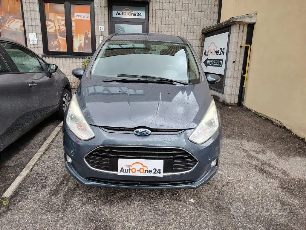 Usata Ford B-MAX Titanium 95 CV (69 kW) 2013 Blu mezzanotte metallizzato Monovolume