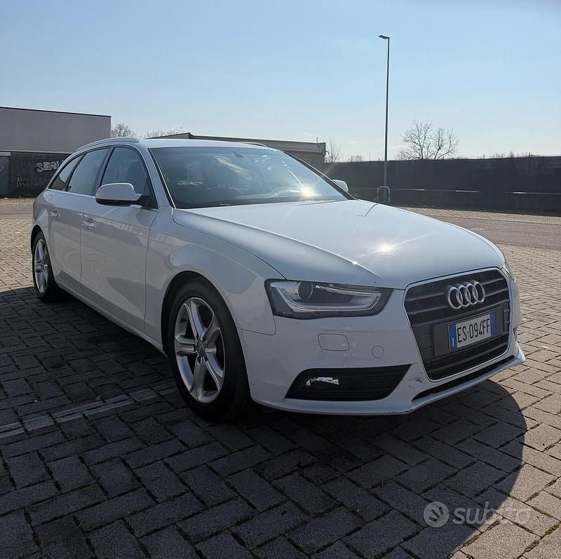 Usata Audi A4 Business 143 CV (105 kW) 2013 Bianco Station wagon