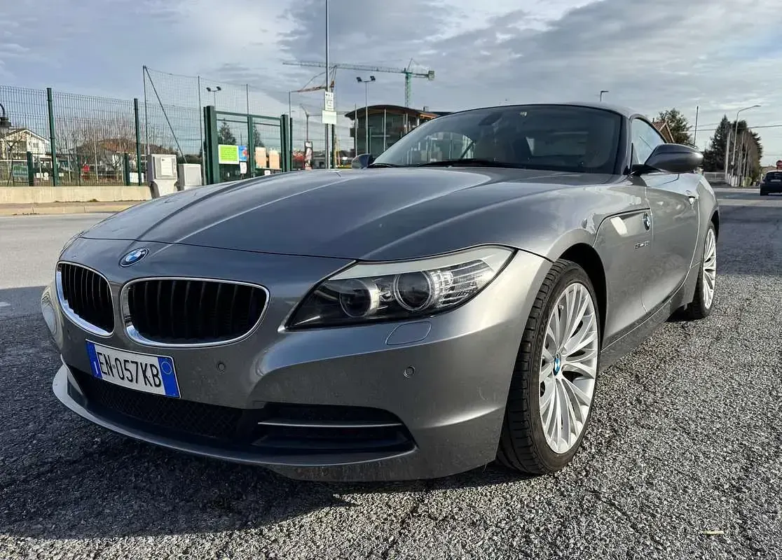 Usata BMW Z4 204 CV (150 kW) 2012 Grigio Cabrio