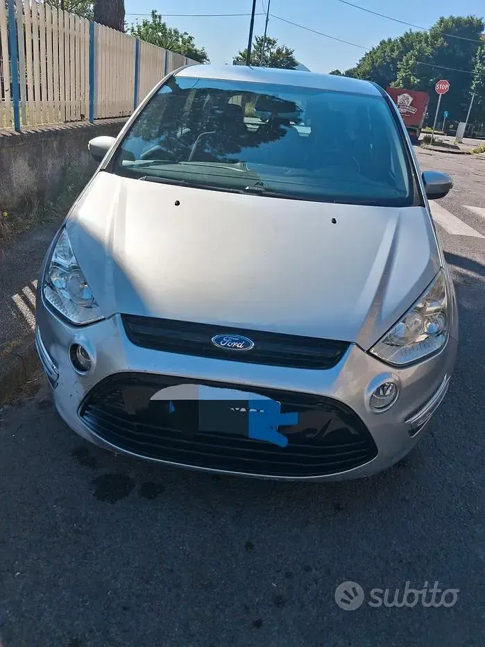 Usata Ford S-MAX Titanium 163 CV (119 kW) 2012 Grigio Monovolume