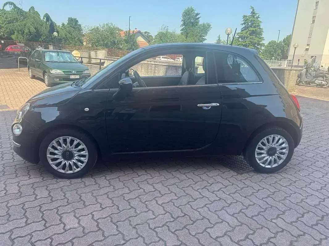 Usata Fiat 500 Lounge 69 CV (50 kW) 2017 Nero Utilitaria