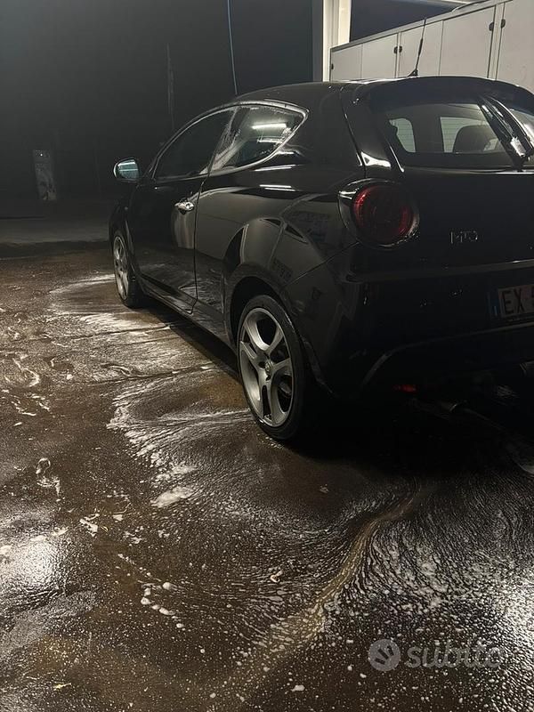 Usata Alfa Romeo MiTo 85 CV (62 kW) 2014 Nero Utilitaria