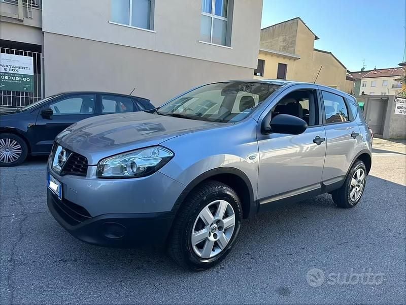 Usata Nissan Qashqai Visia 116 CV (85 kW) 2013 Blu SUV