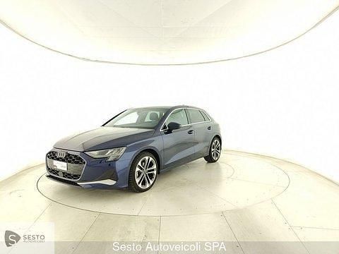 Blu Usata 2024 Audi A3 Sportback e-tron Ambiente Due volumi | 34.400 € (Buon prezzo) - Immagine 1/4