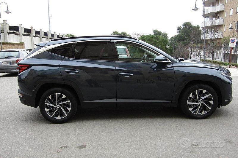 Usata Hyundai Tucson 116 CV (85 kW) 2021 Grigio SUV