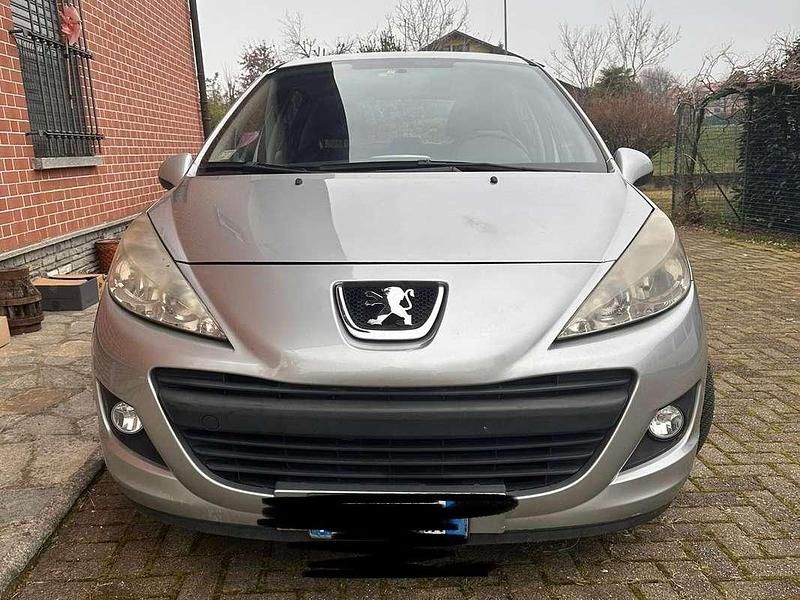 Usata Peugeot 207 73 CV (53 kW) 2009 Grigio Berlina