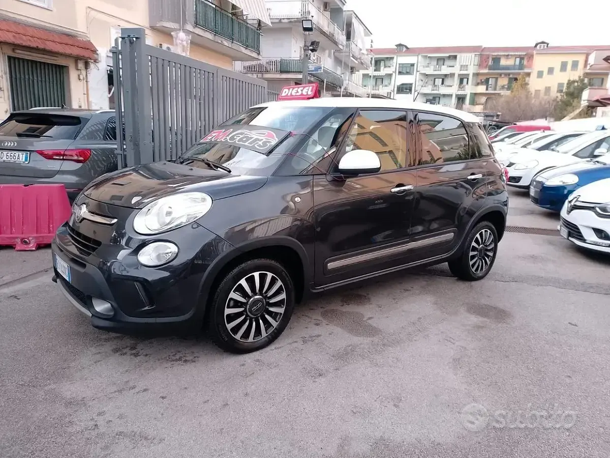 Usata Fiat 500L Trekking 95 CV (69 kW) 2017 Grigio Monovolume