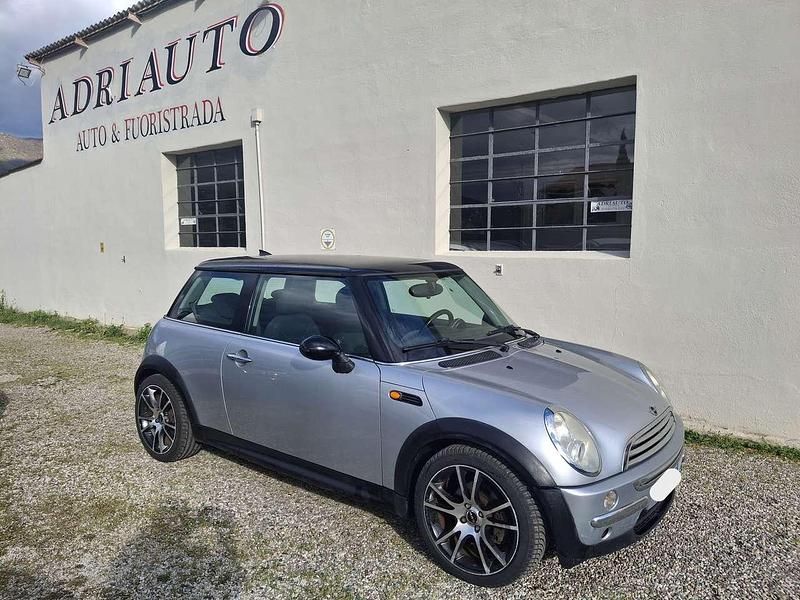 Usata Mini One D 75 CV (55 kW) 2005 Argento Utilitaria