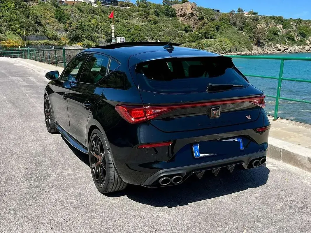 Usata Cupra Leon VZ 300 CV (220 kW) 2022 Nero Berlina