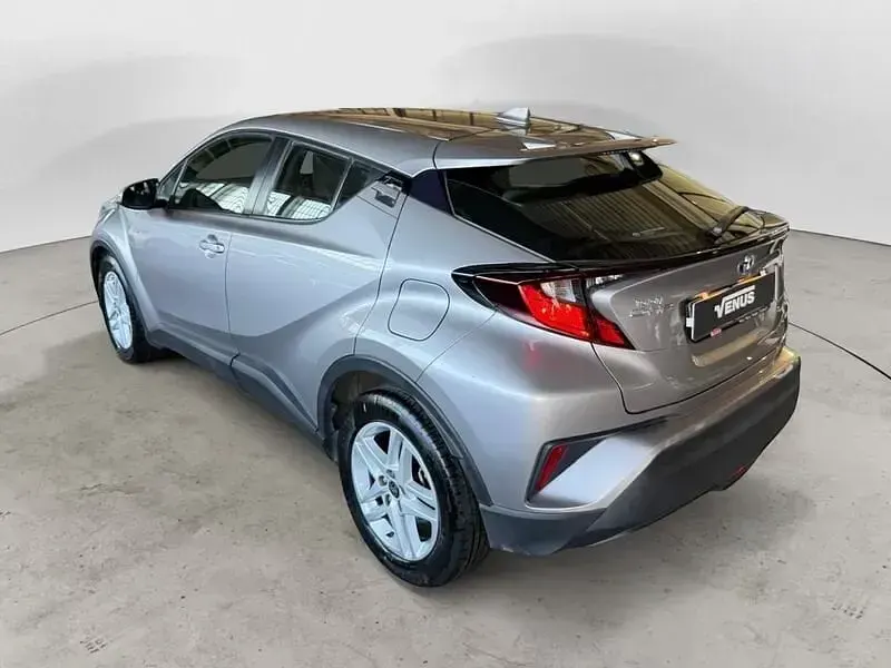 Usata Toyota C-HR Business Edition 122 CV (89 kW) 2021 Grigio SUV