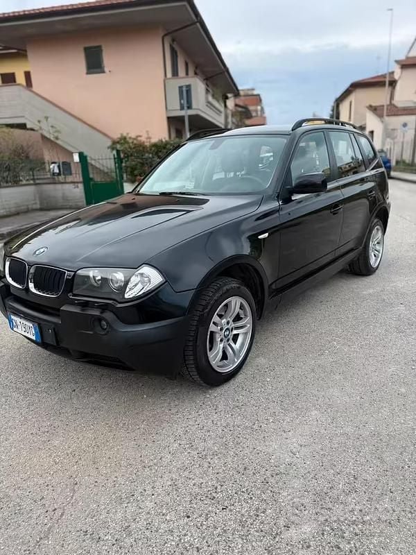 Usata BMW X3 Efficient Dynamics 150 CV (110 kW) 2005 Nero SUV