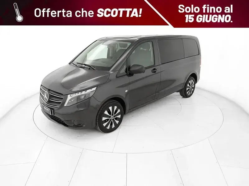 Usata Mercedes Vito 163 CV (119 kW) 2023 Nero Furgone