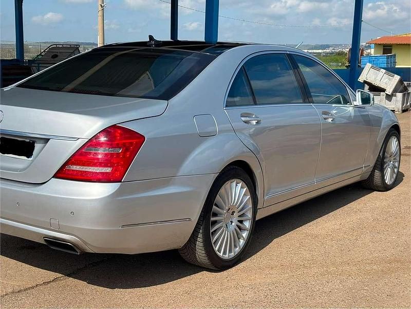 Käytetty Mercedes S350 Elegance 235 HP (172 kW) 2010 Hopea Sedan