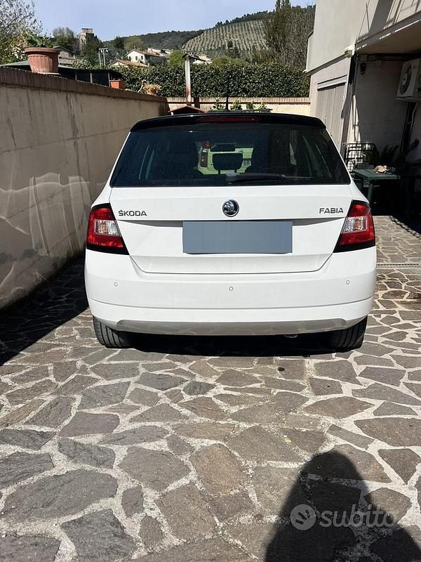 Usata Skoda Fabia 75 CV (55 kW) 2016 Berlina