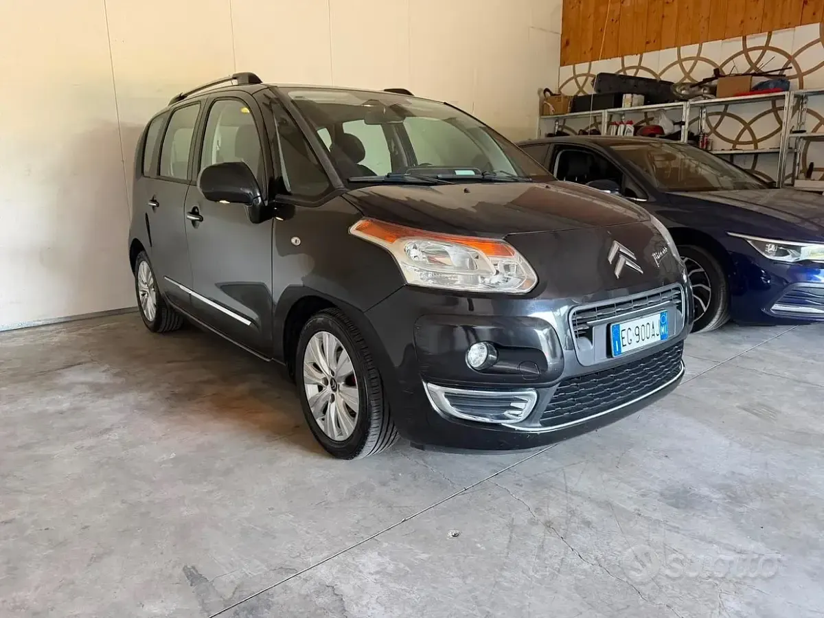 Usata Citroën C3 Picasso Exclusive 92 CV (67 kW) 2011 Nero Monovolume