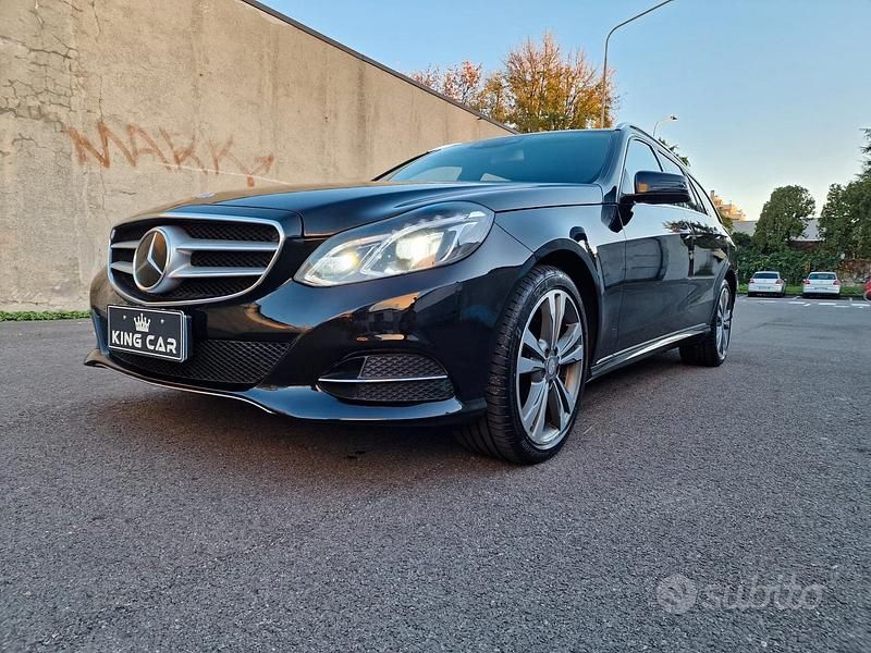 Usata Mercedes E350 Premium 258 CV (189 kW) 2015 Nero Station wagon