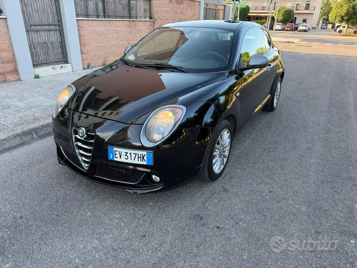 Usata Alfa Romeo MiTo 85 CV (62 kW) 2014 Nero Utilitaria