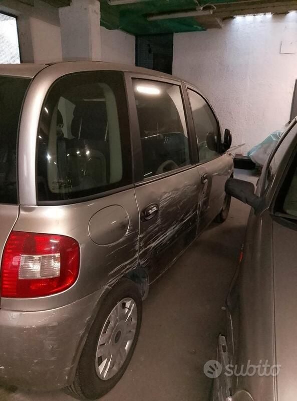 Usata Fiat Multipla 116 CV (85 kW) 2005 Monovolume