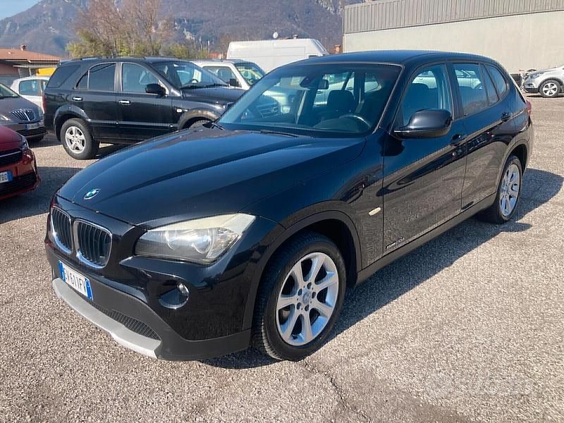 Usata BMW X1 177 CV (130 kW) 2010 Nero SUV