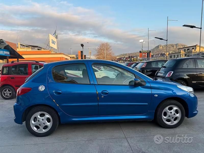 Usata Peugeot 206 60 CV (44 kW) 2010 Blu Berlina
